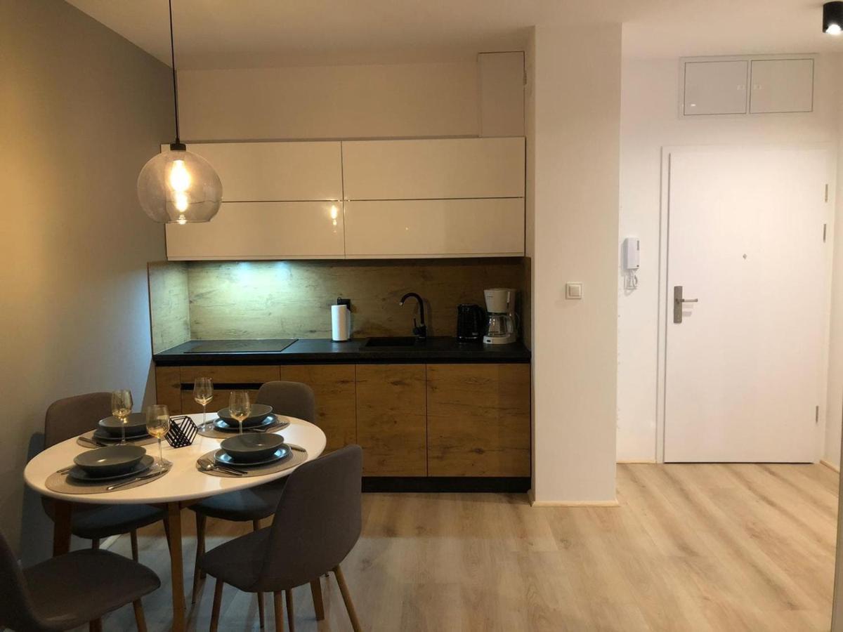 Apartament Kameleon Дзвиржино Екстериор снимка